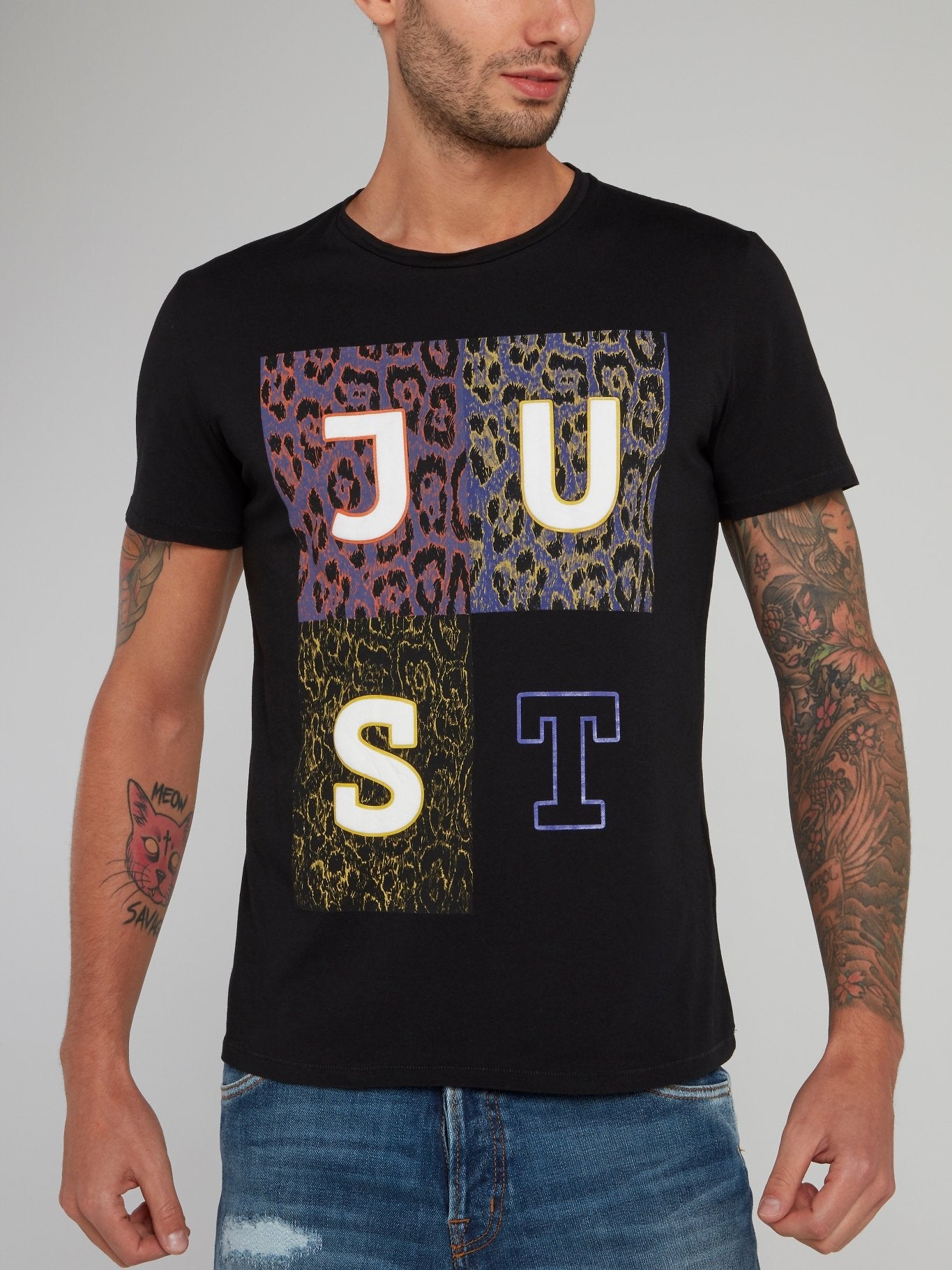 Черная хлопковая футболка с леопардовым принтом и логотипом