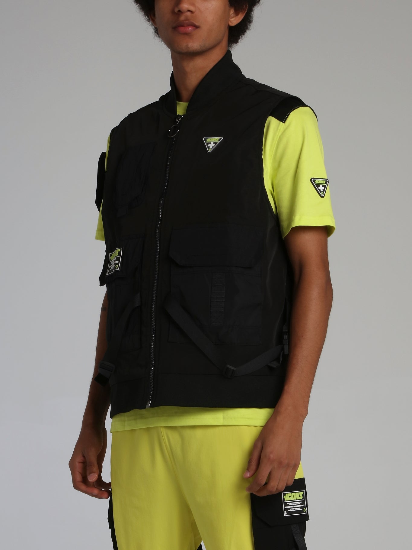 Black Icons Tactical Zip Up Vest – Maison-B-More Global Store