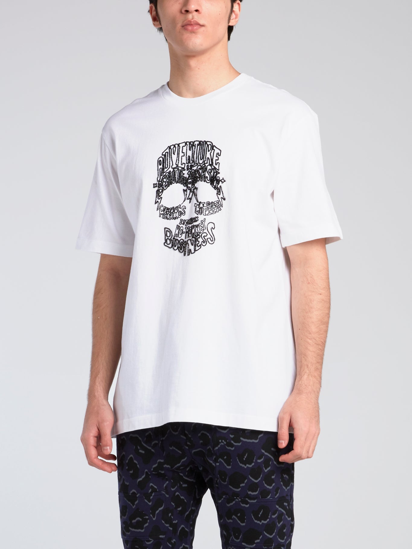 White Beaded Statement Skull T-Shirt – Maison-B-More Global Store