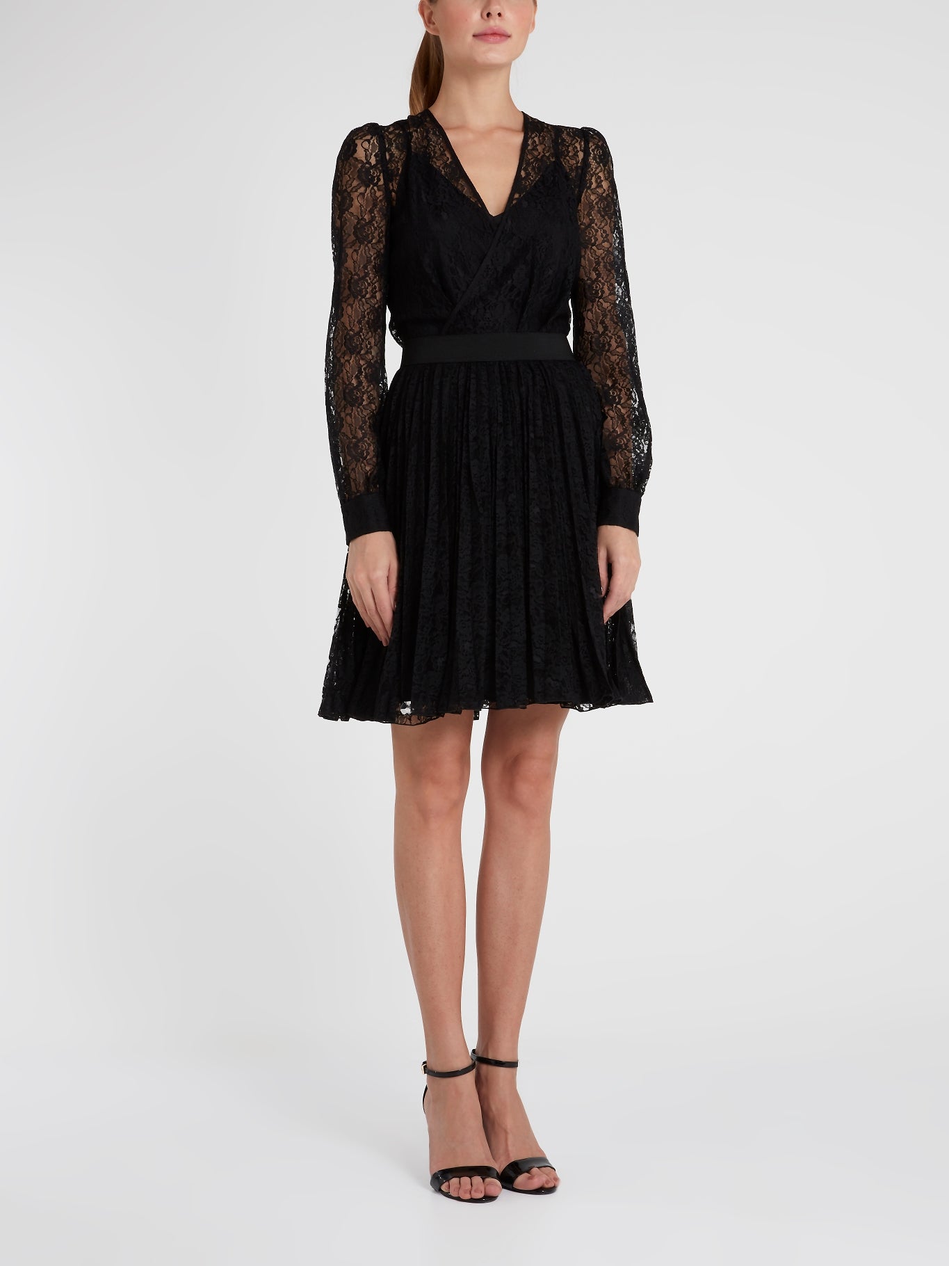 lace boho maternity photoshoot dress Maternity Boho Photoshoot Dress
