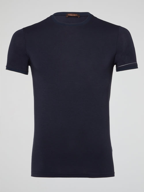 Indulge in unparalleled comfort and style with the Navy Ribbed Trim T-Shirt from Roberto Cavalli Underwear. Crafted with exquisite attention to detail, this t-shirt features a flattering ribbed trim that adds a touch of sophistication to your everyday look. Elevate your wardrobe with this luxurious piece that effortlessly combines fashion and comfort.