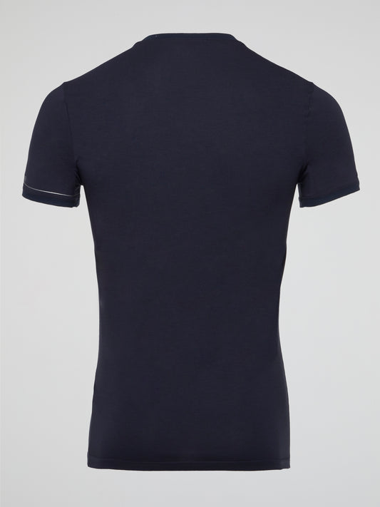 Indulge in unparalleled comfort and style with the Navy Ribbed Trim T-Shirt from Roberto Cavalli Underwear. Crafted with exquisite attention to detail, this t-shirt features a flattering ribbed trim that adds a touch of sophistication to your everyday look. Elevate your wardrobe with this luxurious piece that effortlessly combines fashion and comfort.