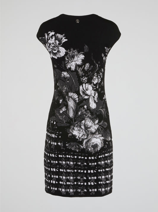 Transport yourself to a blooming garden with our Floral Print Bodycon Dress by Roberto Cavalli. This mesmerizing masterpiece intertwines vibrant petals and delicate stems, creating a whimsical harmony of colors and patterns. Crafted with the utmost precision, this body-hugging dress will not only flatter your figure but also ignite a sense of enchantment wherever you go.