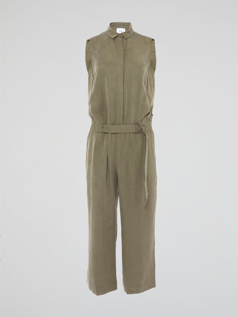 Step into effortless style with the Khaki Belted Jumpsuit from Akris Punto. This chic and versatile piece combines the sophistication of a tailored jumpsuit with the comfort of a belted waist, offering you the best of both worlds. Whether you're heading to the office or out for a night on the town, this jumpsuit is the epitome of modern elegance that will make heads turn wherever you go.