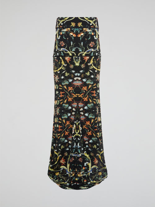 Transform your wardrobe with the luxurious Baroque Print Maxi Skirt by Roberto Cavalli. This stunning piece combines timeless elegance with a modern twist, featuring intricate baroque-inspired patterns in a bold and vibrant color palette. Command attention wherever you go in this statement skirt that exudes confidence and sophistication.