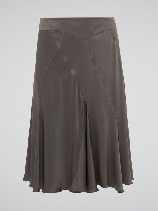 Indulge in effortless sophistication with our alluring Taupe Godet Midi Skirt from Blumarine. Crafted with exquisite detail and a mesmerizing godet design, this skirt is perfect for adding a touch of elegance to any outfit. Elevate your style and turn heads wherever you go with this luxurious and unique piece.