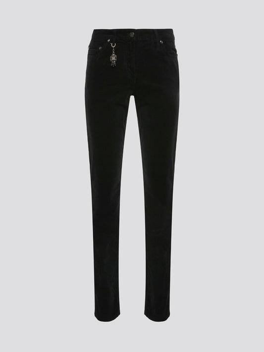 Step up your style game with these sleek and sophisticated Black Skinny Denim Jeans from Roberto Cavalli. Crafted from premium quality denim, these jeans hug your curves in all the right places while providing comfort and flexibility. Whether you're dressing them up with heels or keeping it casual with sneakers, these jeans are a versatile must-have for any fashion-forward wardrobe.