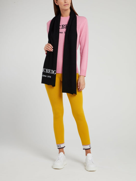 Розововый классический свитер с логотипом