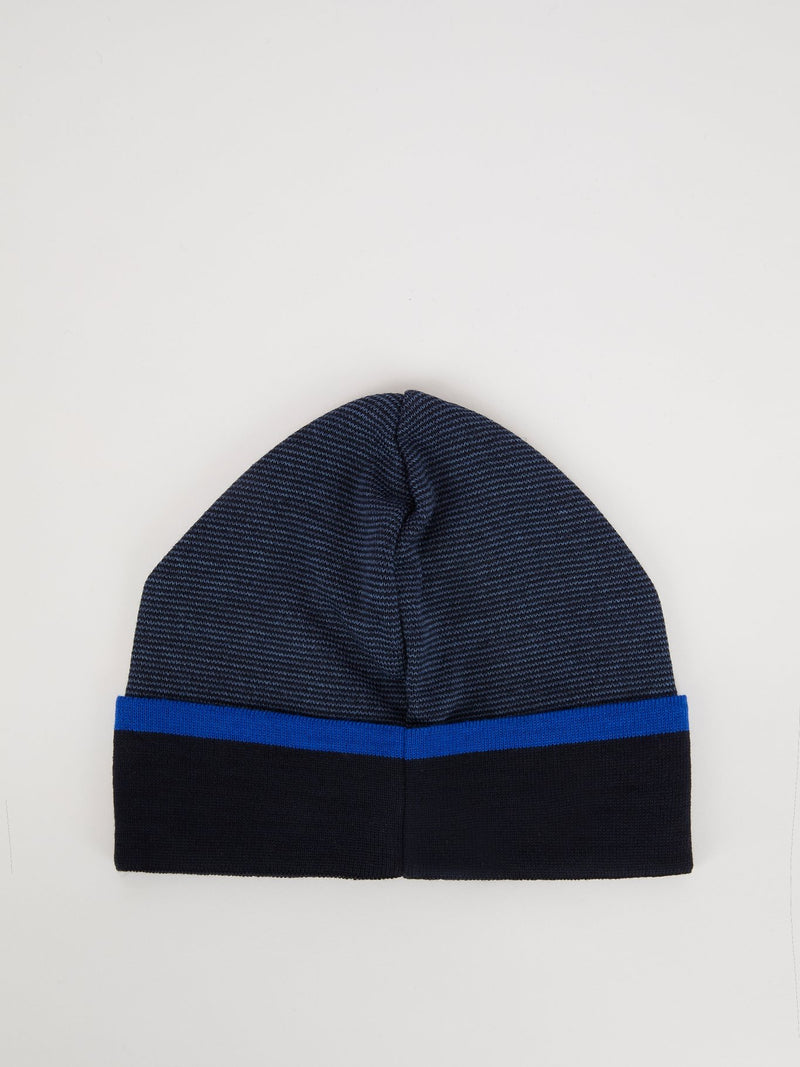 Темно-синяя трикотажная шапка с логотипом