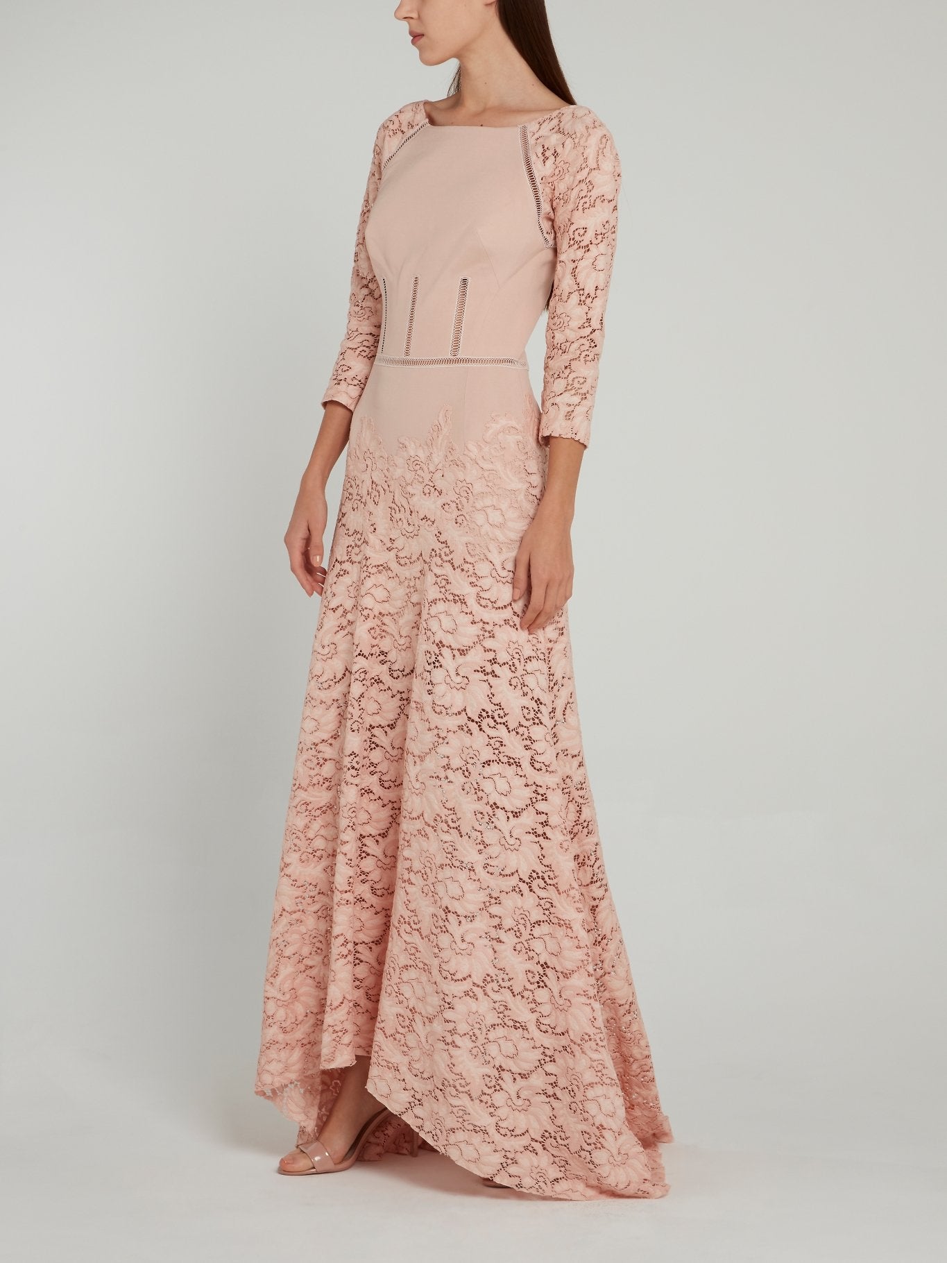 Розовое платье-макси с рукавами реглан и кружевом