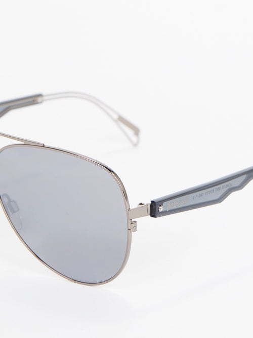 Серые металлические солнцезащитные очки-авиаторы