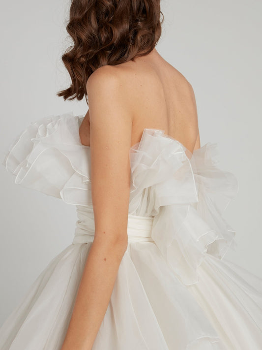Buy Designer Antonio Riva Wedding Gowns for Women At Best Price Online | Maison-B-More Maison-B-More Global Store Buy Designer Antonio Riva Wedding Gowns for Women At Best Price Online | Maison-B-More Maison-B-More Global Store