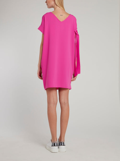 Розовое платье-мини с завязками на рукавах