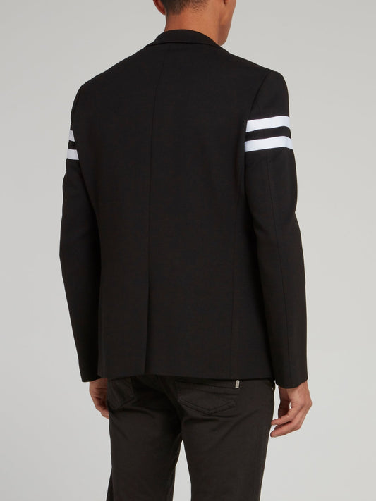 Черный пиджак с полосками