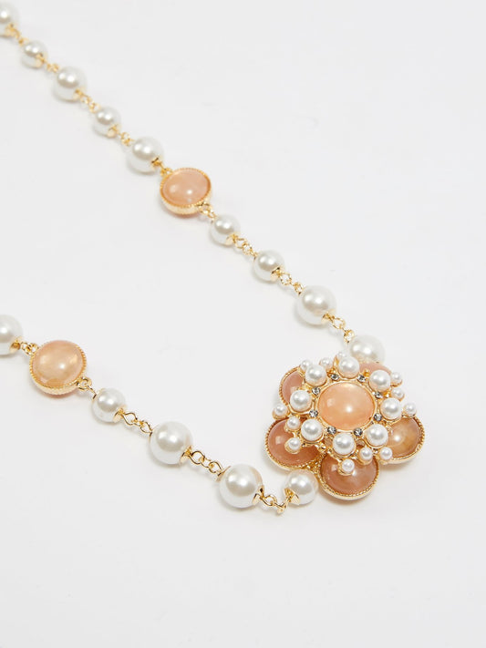Nude Flower Pearl Necklace