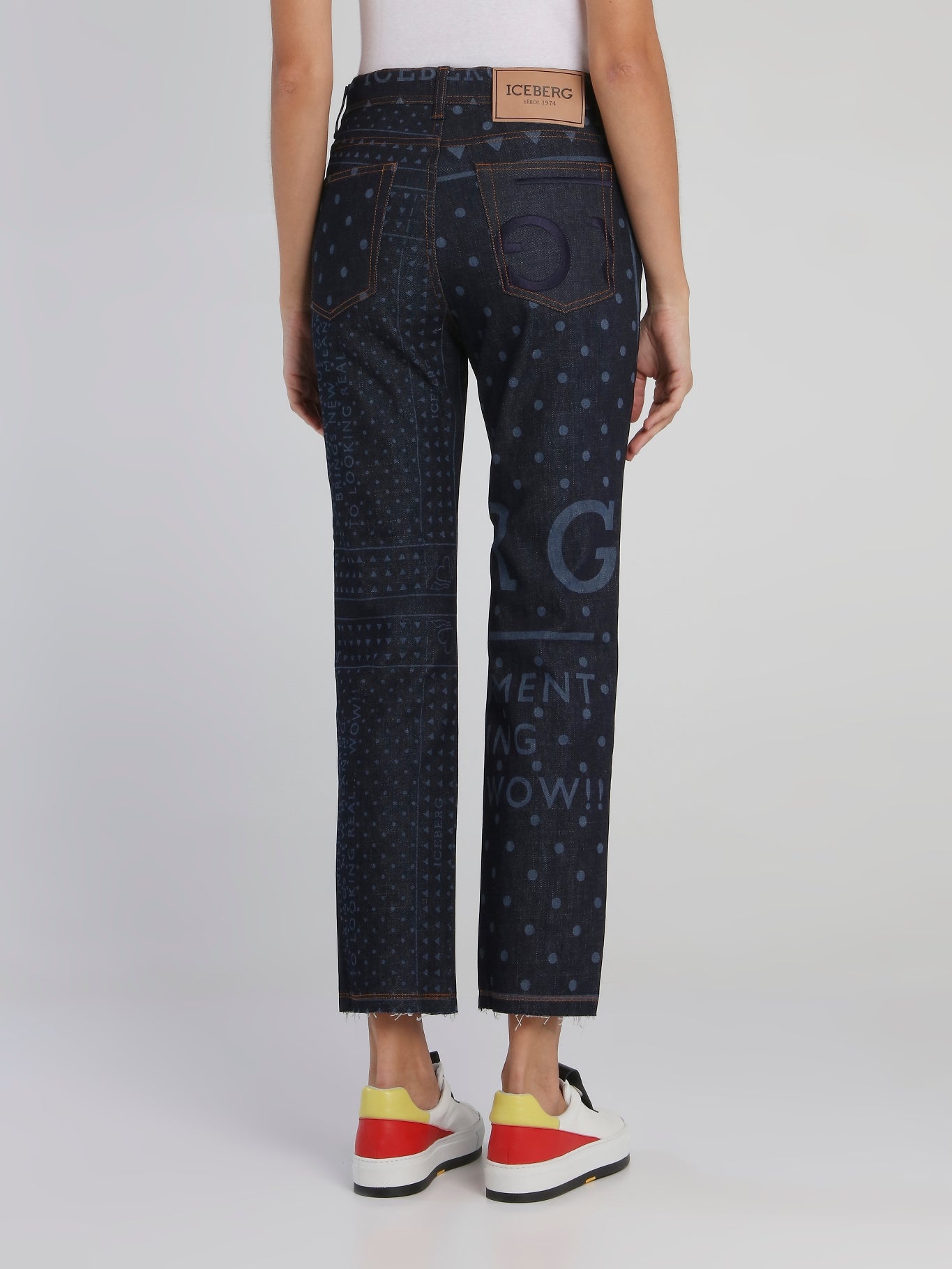 Embroidered Statement Straight Cut Jeans