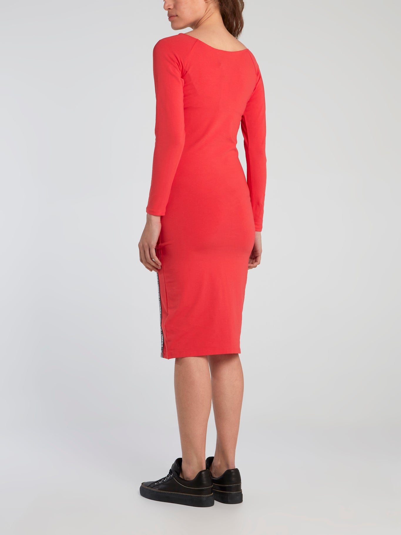 Shop Umbro Cara Red Long Sleeve Bodycon Dress Online Maison-B-More Global Store Shop Umbro Cara Red Long Sleeve Bodycon Dress Online Maison-B-More Global Store